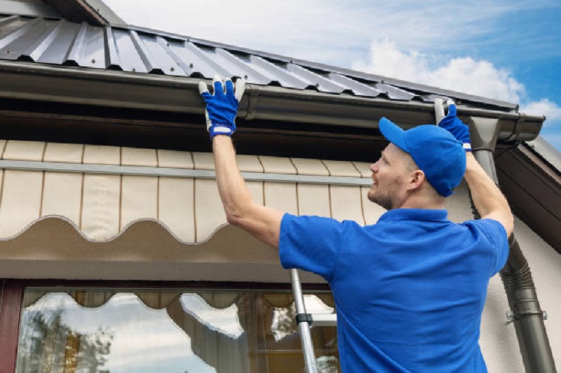 Follow Up With These Pro Tips To Hire The Guttering Experts