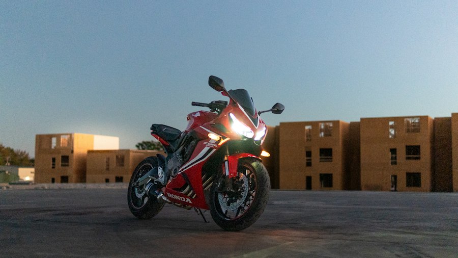 Honda CBR650R