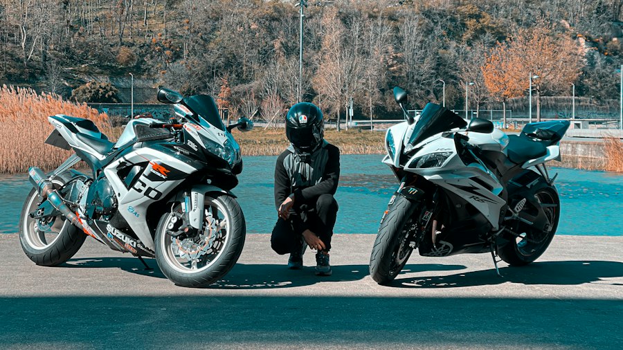 Photo Suzuki V-Strom 650 motorcycle